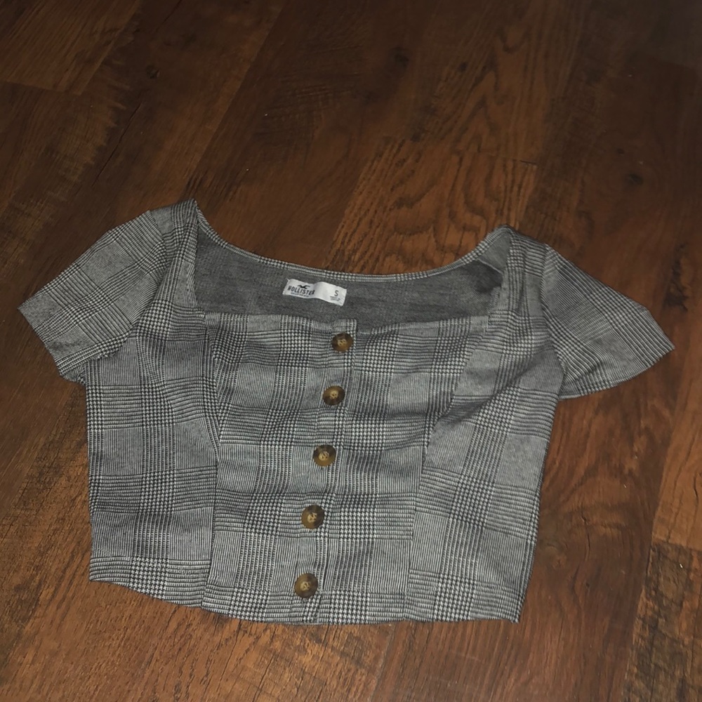 Hollister crop top (NWOT)
